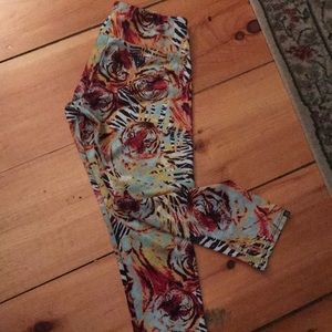 Onzie capris SIZE XS